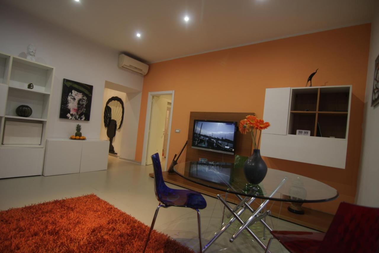 Casa Cavallotti - Modern Apartment Between Train Station And Port Civitavecchia Exterior foto